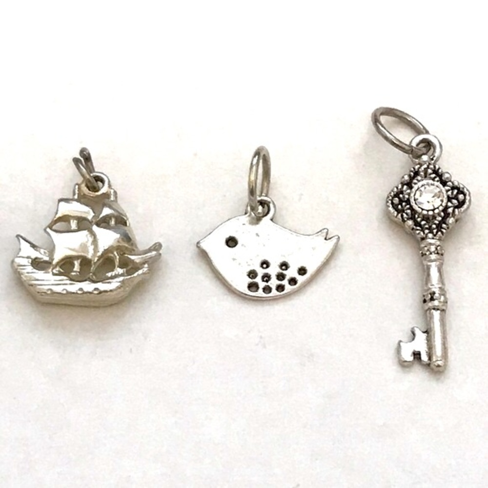 LOT OF 3 SILVERTONE METAL CHARMS PENDANTS